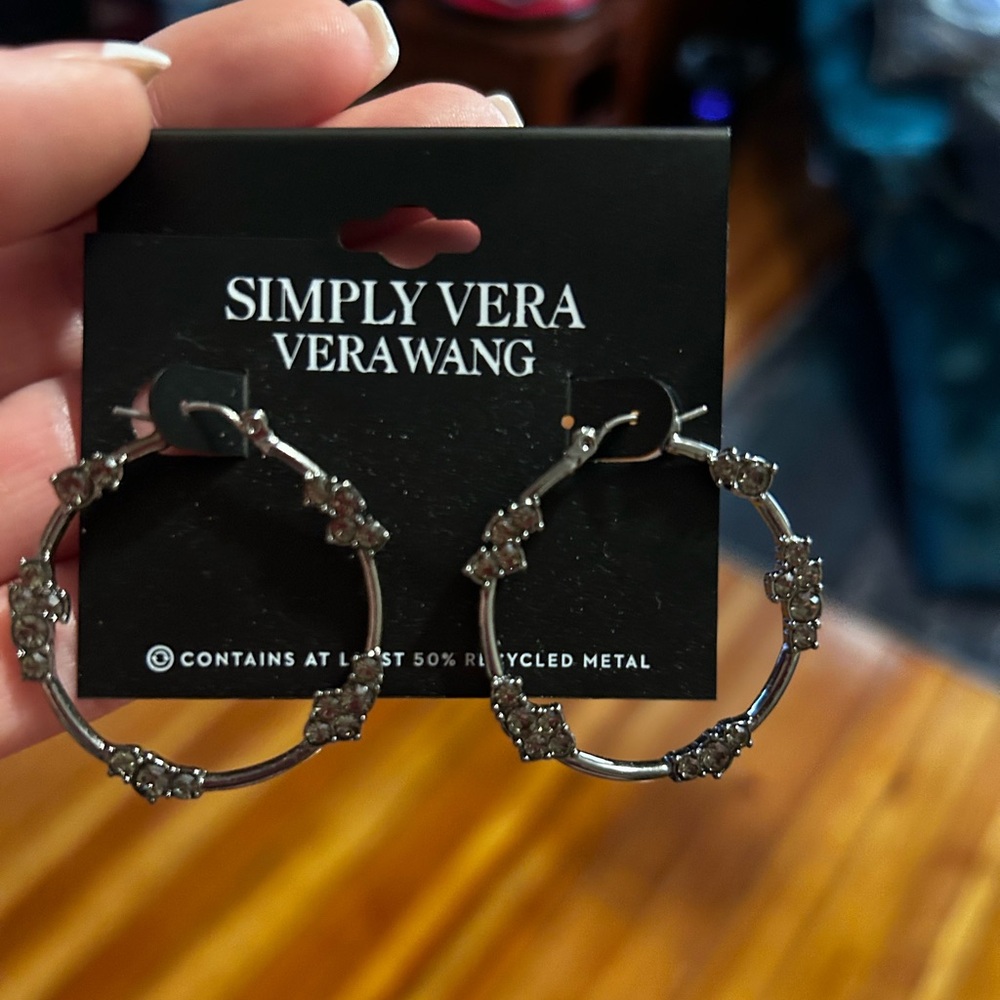 NEVER WORN! Vera Wang Jet Tone
Crystal Cluster Hoop Earrings